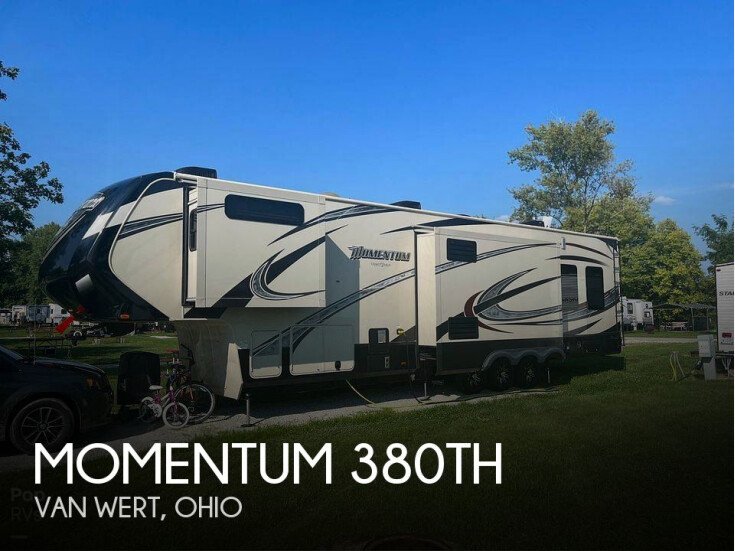 Thumbnail Photo undefined for 2016 Grand Design Momentum